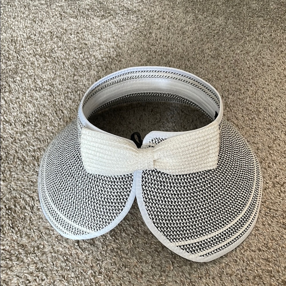 Elegant White and Black Women's Sun Visor